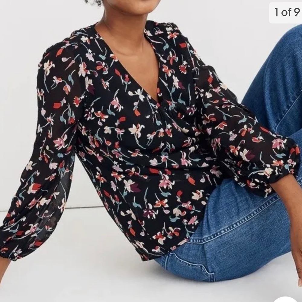 Madewell Floral Shirred Sleeve V Neck Top